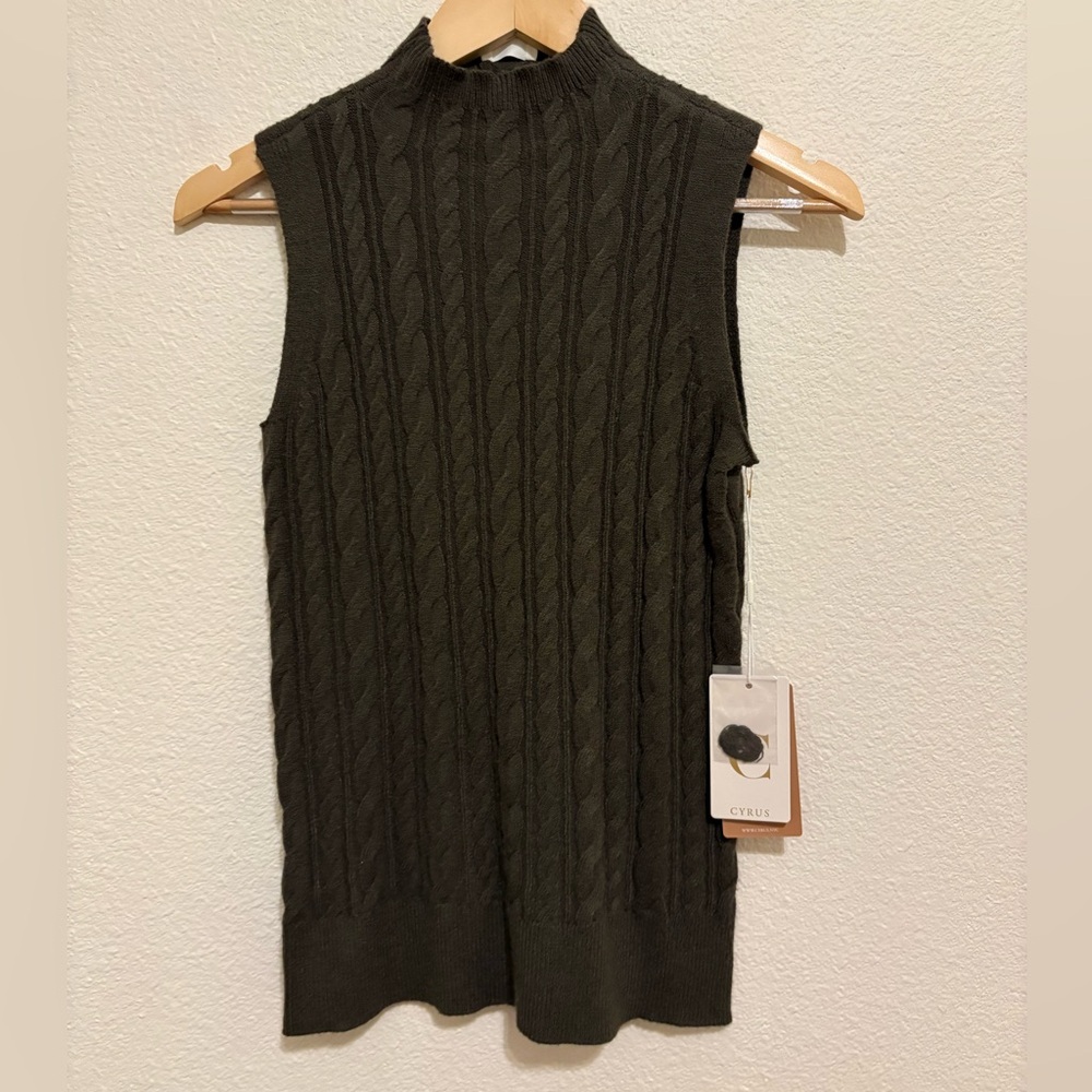 Cyrus Dark Olive Cable Knit Vest